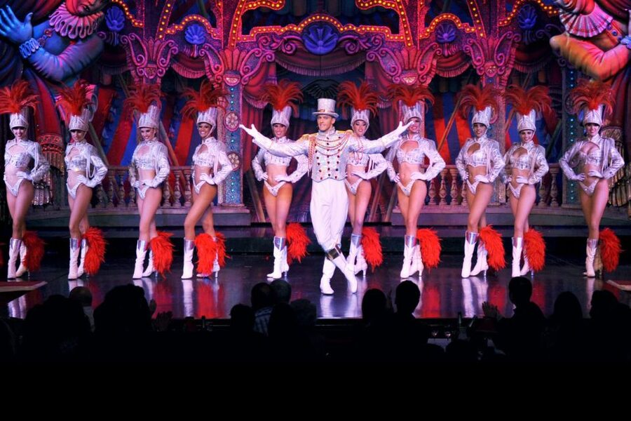 Paris: First Show Moulin Rouge with Champagne & Seine Cruise - Price and Value for $306: When This Bundle Makes Sense