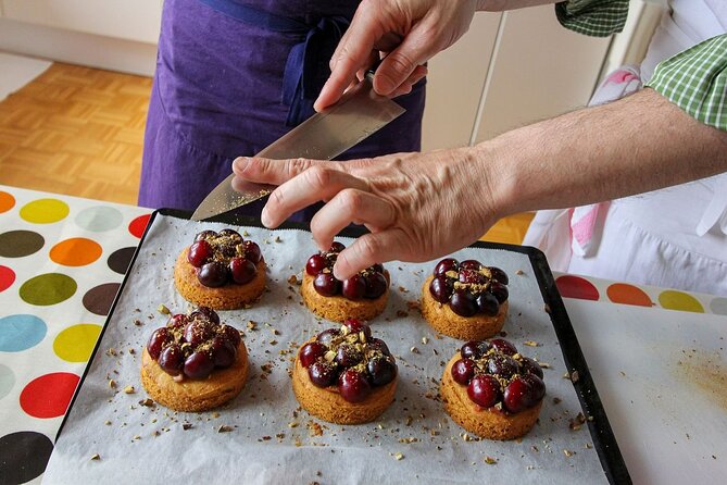Paris French Cuisine Small Group Cooking Class with Lunch - The Market Tour Option: Picking Ingredients Like a Local