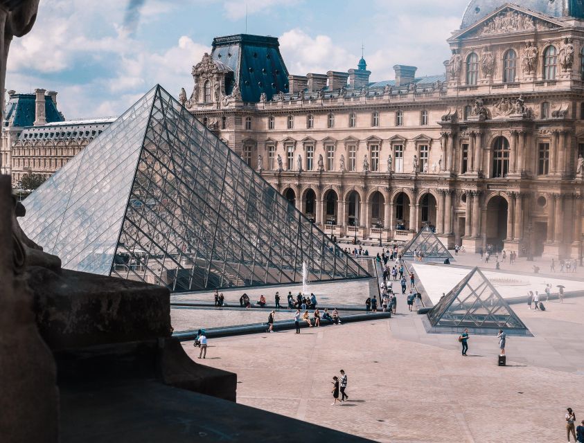 Paris: Guided Louvre Museum Tour with Optional Entry Ticket - Optional River Seine cruise upgrade for discounted views