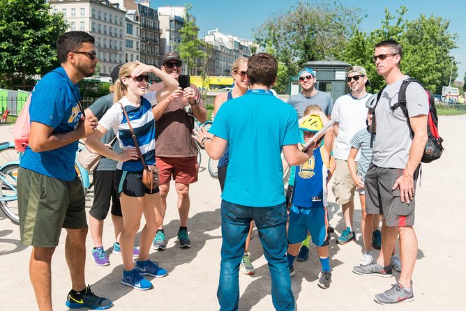 Paris Highlights Bike Tour: Eiffel Tower, Louvre and Notre-Dame - Meeting at Saint-Michel and riding with up to 12