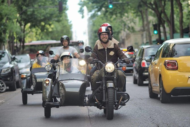 Paris Highlights city tour on a vintage Sidecar Motorcycle - Entering Paris by Vintage Sidecar Motorcycle