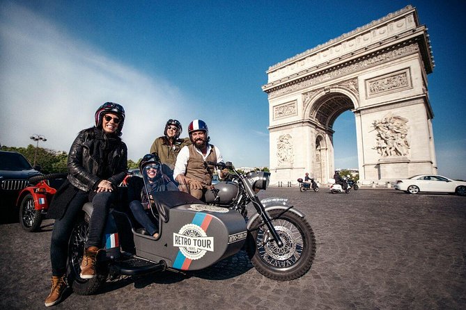 Paris Highlights city tour on a vintage Sidecar Motorcycle - Along the Seine: UNESCO Quays and the Notre-Dame Line of Sight