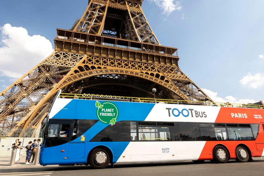 Paris: Hop-on Hop-off Bus Tour & Seine Cruise Bundle Tour - The big idea: a bus loop plus a Seine cruise, without committing all day