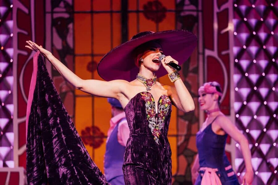Paris: La Nouvelle Eve Cabaret Show with Champagne - Who Should Book (And Who Should Skip This One)