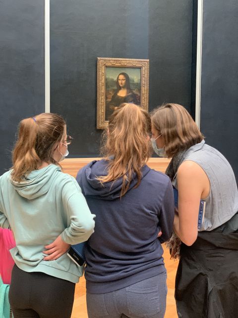 Paris Louvre: 2-Hour Private Tour for Groups or Families - Family-Friendly Pacing, Kids Guides, and Guides Like Ivan