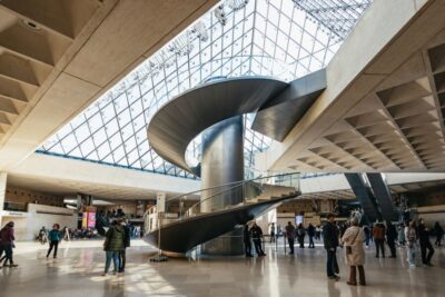 Louvre Museum Entry Ticket With Host and River Cruise