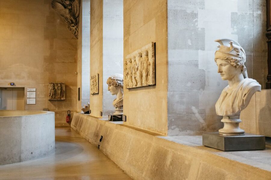 Paris: Louvre Museum Entry Ticket With Host and River Cruise - Price and value: is $100 per person a smart buy?