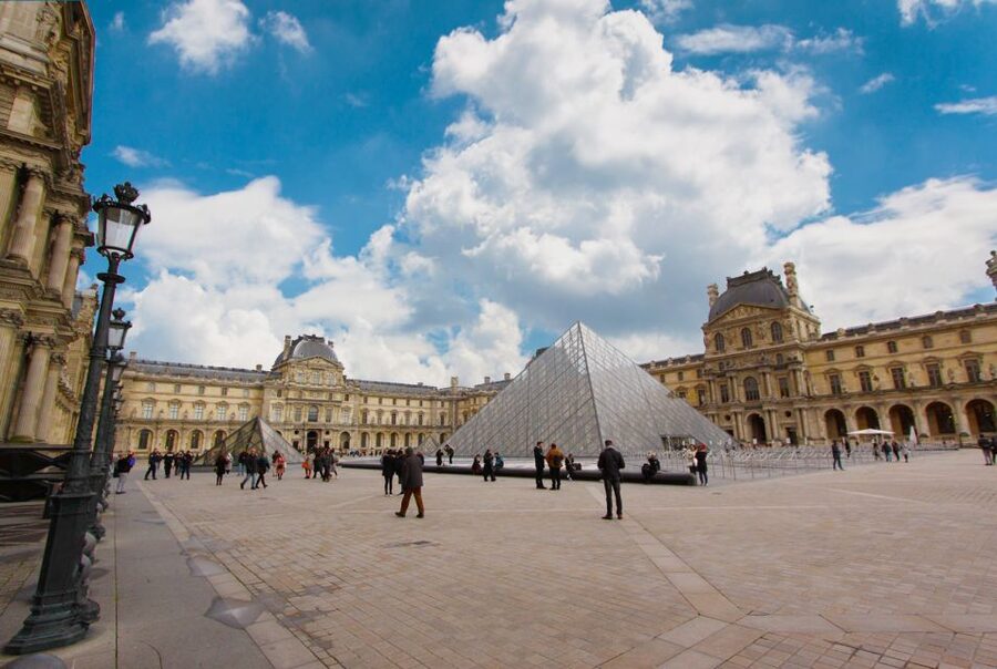 Paris: Louvre Museum Highlights and Mona Lisa Tour - Why the Louvre Highlights Tour Makes Sense for First Timers