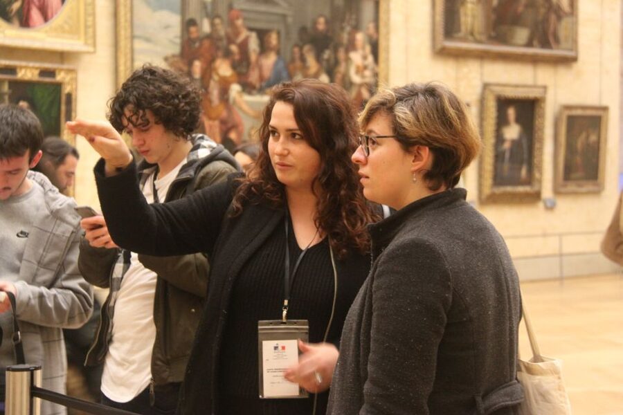 Paris: Louvre Museum Highlights and Mona Lisa Tour - Security, Stairs, and How Crowds Affect Your Timing