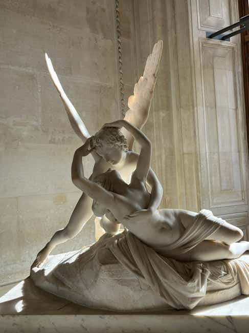 Paris: Louvre Museum Hosted Entry & Masterpieces Audio Guide - Security, Bags, and Deadlines: The Rules That Affect Your Day