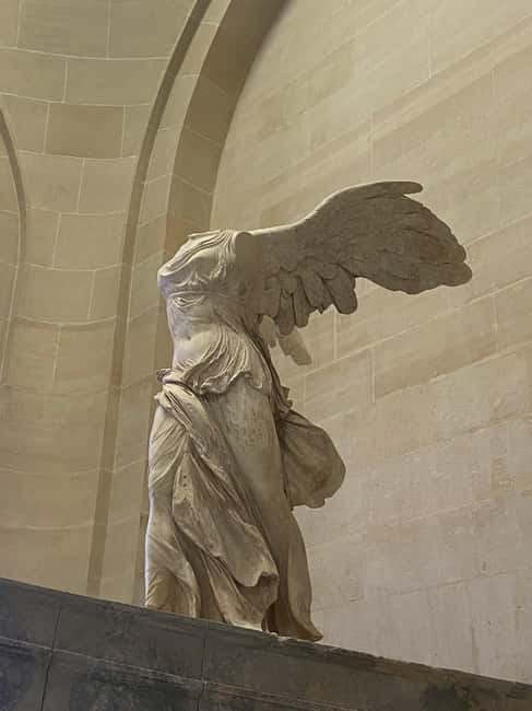 Paris: Louvre Museum Hosted Entry & Masterpieces Audio Guide - Price and Value for $81: Does the Math Work?