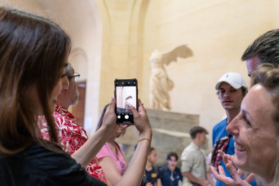 Paris Louvre Museum: Small Group Guided Highlights Tour - Who Should Book This Louvre Highlights Tour, and Who Should Rethink It