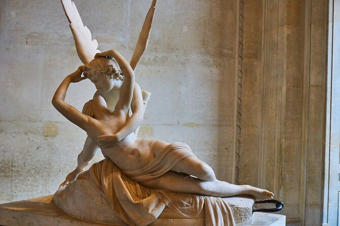 Paris Louvre Small Group Tour with Pre-Reserved Tickets - Should you book this Louvre small-group tour?