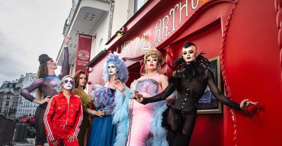 Paris: Madame Arthur Cabaret Show Ticket - Price and value: what $45 buys you in an all-in-one night