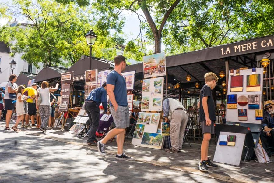 Paris Montmartre: 2-Hour City Tour in German - Vigne du Clos Montmartre, Paris Turns Agricultural for a Moment