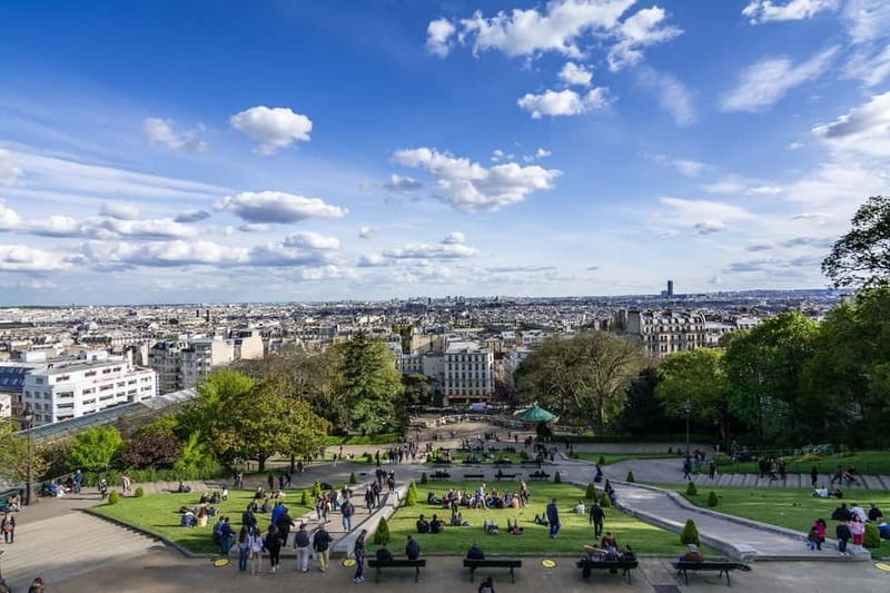 Paris: Montmartre Highlights Walking Tour with a Local Guide - Starting at Place Saint-Pierre, Right Under Sacré-Cœur