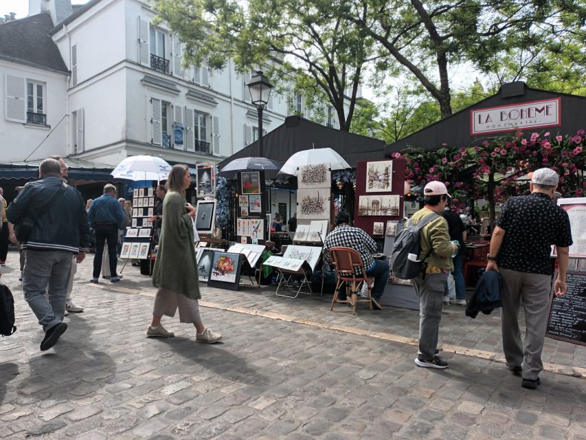 Paris: Montmartre Small Group Guided Walking Tour - Moulin Rouge Finish: A Natural Landing Spot for More Exploration