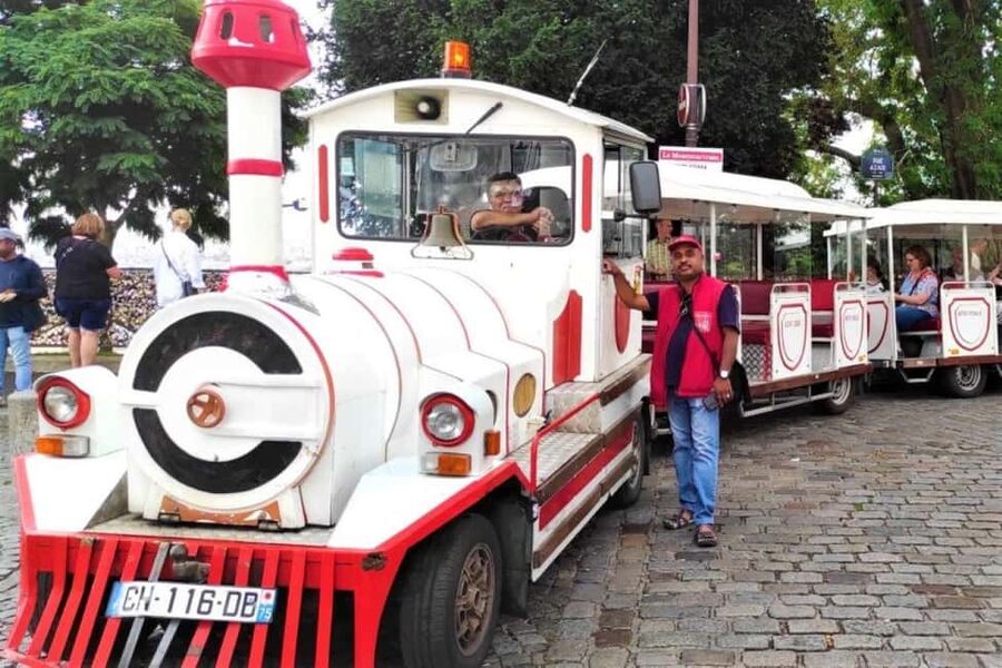 Paris: Montmartre Train Ride w/ Optional Seine River Cruise - Key highlights to know before you go