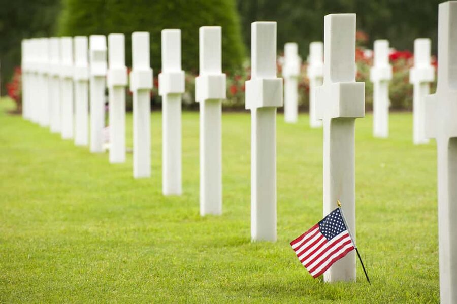 Paris: Normandy D-Day Sites Guided Day Trip with Lunch - Who should book this Normandy D-Day day trip
