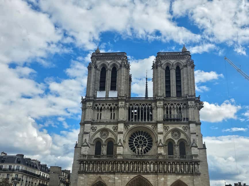 Paris: Notre Dame Outdoor Tour with Sainte-Chapelle / Crypt. - Key highlights worth planning around