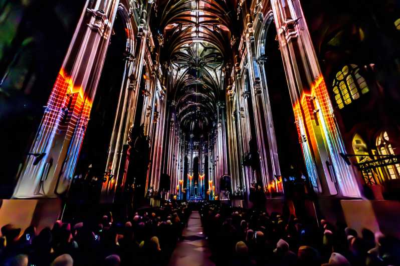 Paris: Nouveau spectacle Son et lumière - LUMINISCENCE - Odyssée Céleste: What the 360-Degree Story Is Actually About