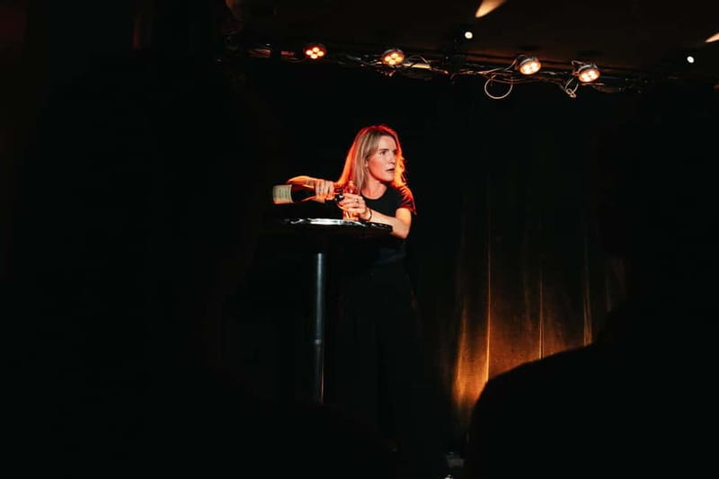 Paris: Oh My God She's Parisian! English Comedy Show - Who this show is perfect for, and who might want to skip it