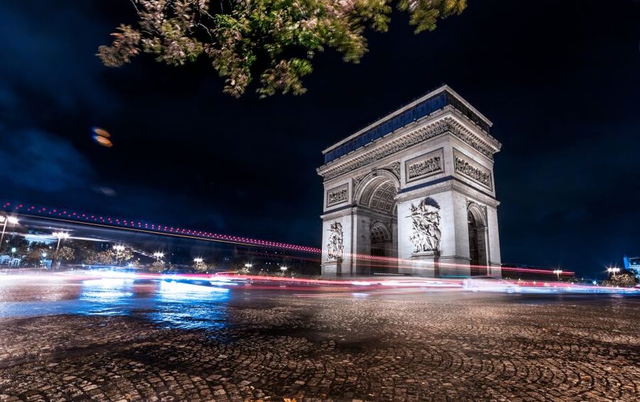 Paris: Panoramic Night Tour with Audio Guide and Host - The Main Sights You Will See: Opéra to Champs-Elysées to Eiffel
