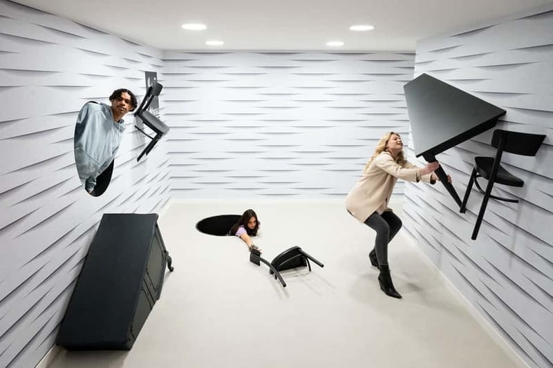 Paris: Paradox Museum Entrance Tickets - The science of paradoxes, explained right at the exhibit