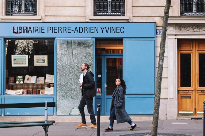 Paris Photo Shoot with Professional Photographer - Palais-Royal: Free Access and Great “Everyday Paris” Frames