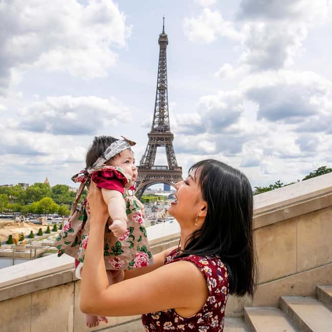 Paris: Photoshoot Around Eiffel Tower with 55 Edited Photos - Eiffel Tower Stop Plus Several “Secret Spot” Moves Around It