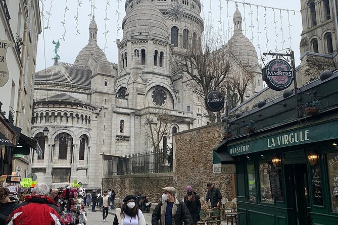 Paris Private and Customized Tour with Driver-Guide for Layovers - Arc de Triomphe and the Quick Photo Stop Strategy