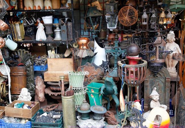 Paris Private Custom Tour with a Local Guide, Hidden Gems & Highlights - Why This Paris Walking Tour Feels Different Than Usual