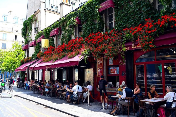 Paris Private Food Tour – Taste 8+ French Classics in Le Marais - Marché Enfants Rouge: Market Energy and a Smart Finale