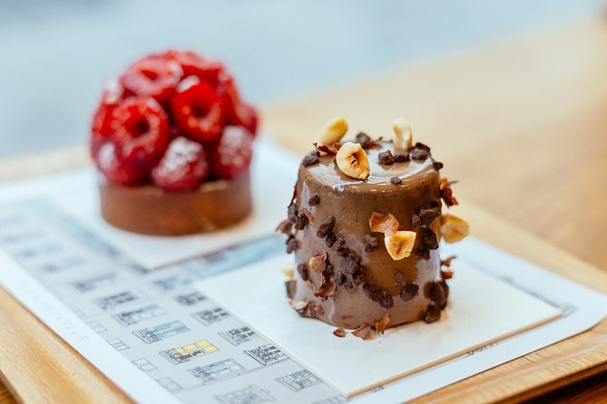 Paris Private Food Tour with 6 or 10 Tastings - Dietary Needs and Family-Friendly Paris Eating