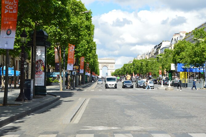 Paris Private Guided Layover Tours - Pickup, WhatsApp Meeting Point, and Airport Timing