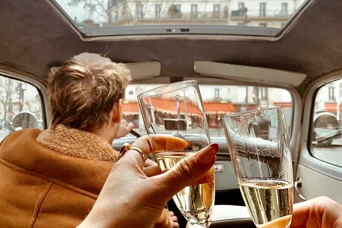 Paris Private Guided Tour in a Vintage Open Top French Car - Arc de Triomphe and the Grand Palais corridor, huge scale with quick context