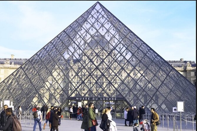 Paris Private Louvre Museum, Must See, 1H30 Tour. - The value tradeoff: guided highlights, not museum coverage