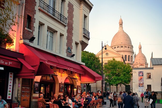 Paris Private Montmarte Tour : Sacre Coeur with Expert Guide - Key points you’ll feel on the walk
