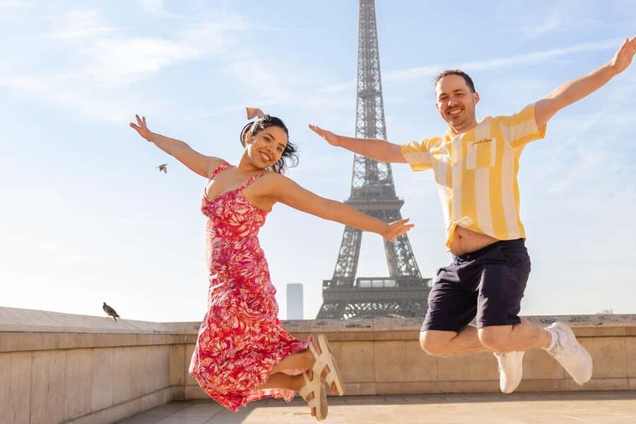 Paris: Private Photoshoot at the Eiffel Tower - Key highlights worth knowing