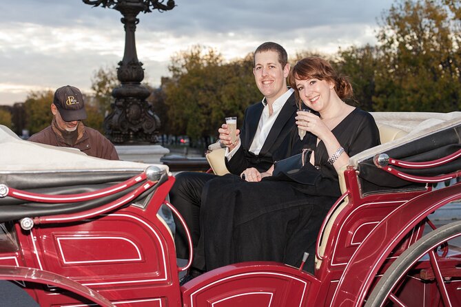 Paris Private Romantic Horse & Carriage Ride - Meeting point reality: how to not miss your carriage