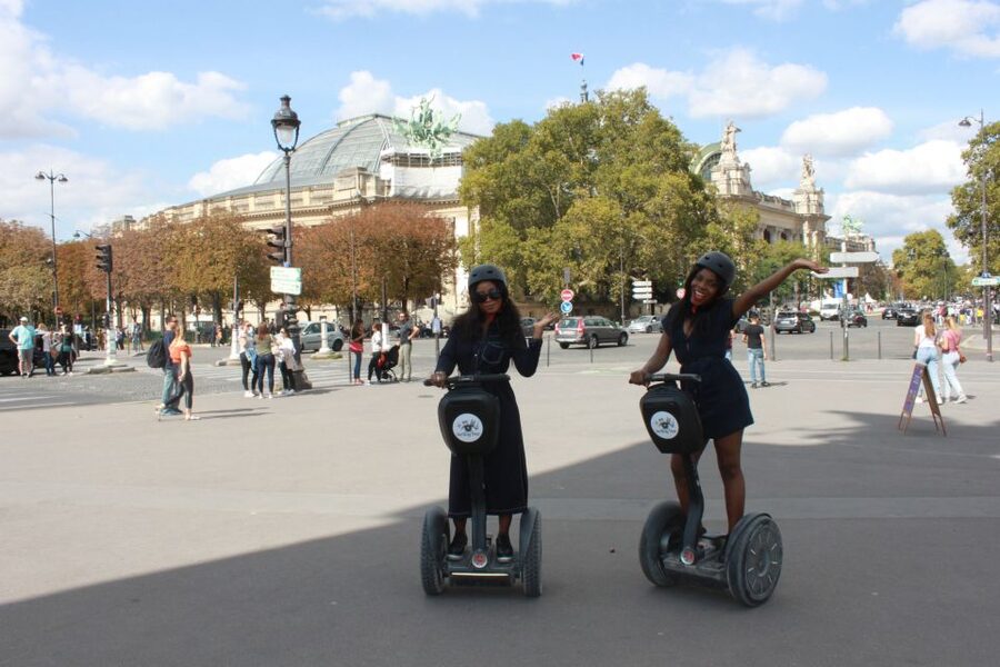 Paris: Private Sightseeing Segway Tour - Getting comfortable on the Segway i2, without feeling rushed