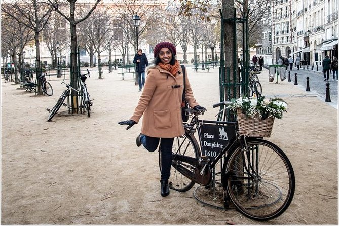 Paris Private Walking Tour with a Personal Photographer - Comfort, weather, and the small details that change outcomes