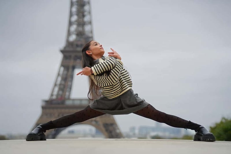 Paris: Professional Photoshoot by the Eiffel Tower - Should You Book This Eiffel Tower Photoshoot?