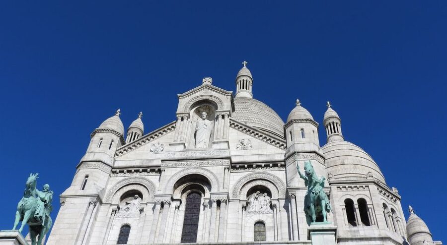 Paris: Sacré-Coeur and Montmartre Tour with Expert Guide - Guide style matters, and this tour has a solid track record