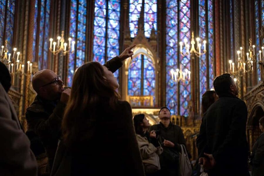 Paris: Sainte-Chapelle, Conciergerie, Notre Dame Guided Tour - How the 2 Hours Actually Feel: Pace, Group Size, and Hearing Your Guide