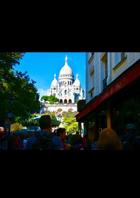 Paris: See 15 to 30 Top Sights with a Fun Guide - Moulin Rouge to the Arc du Triomphe du Carrousel: fast photo moments with context