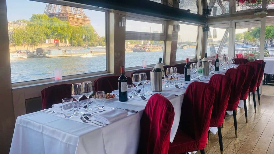 Paris: Seine Dinner Cruise from Eiffel Tower/Liberty Statue - Key Points to Know Before You Go