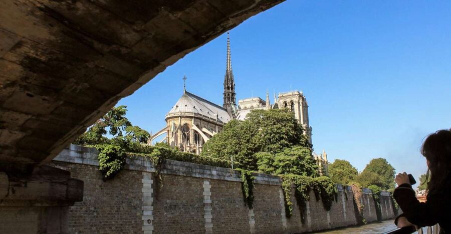 Paris: Seine River and Canal Saint-Martin Cruise - Port of Solférino: starting near Orsay, aiming for the right spot