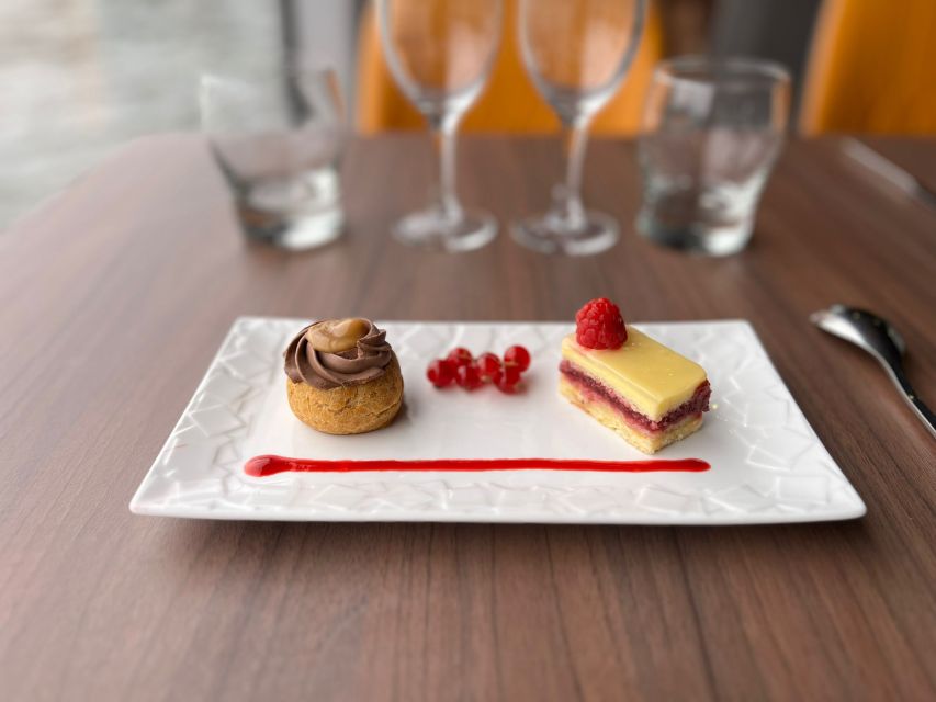 Paris: Seine River Bistronomic Dinner Cruise - Key things to know before you go