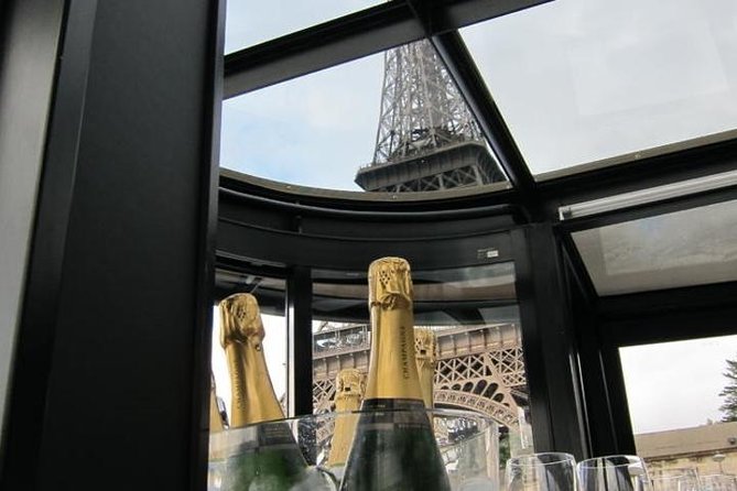 Paris Seine River Champagne Tasting Cruise - Grand Palais and the Route: Seeing Paris Without Museum Lines